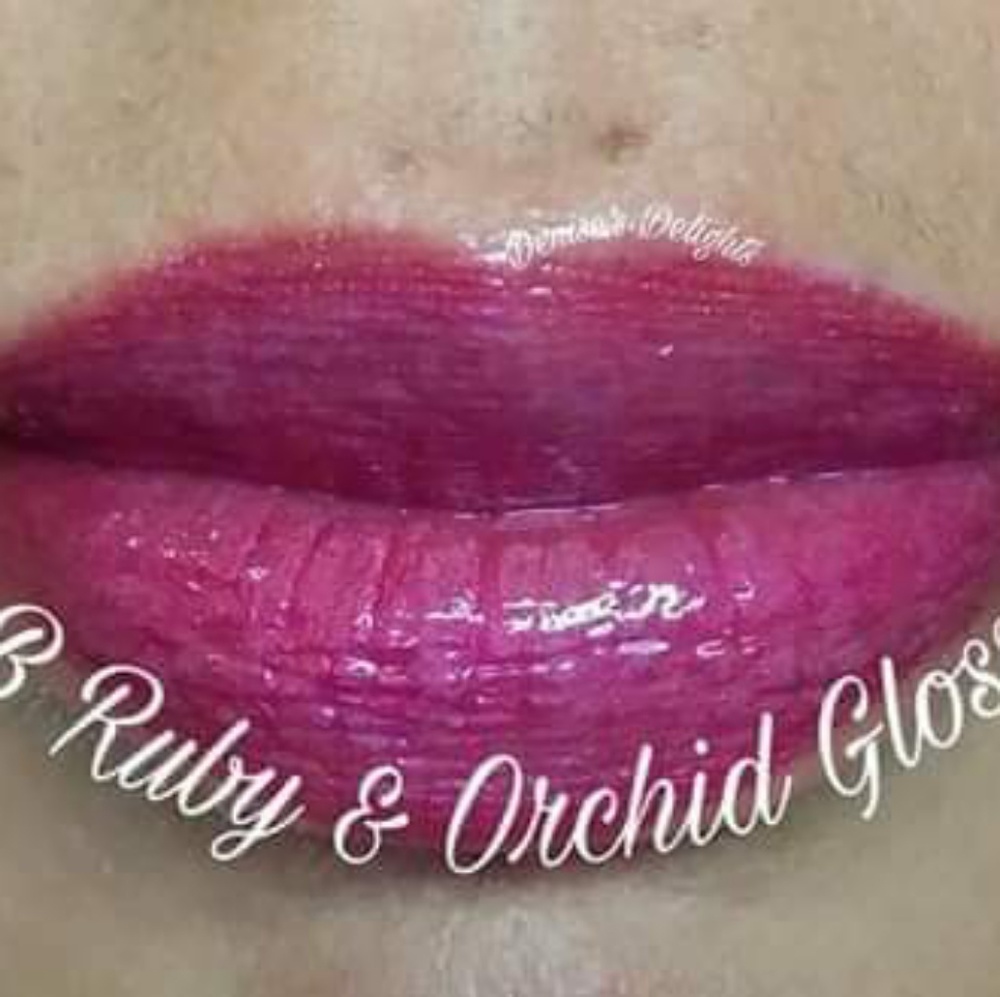 B Ruby Lipsense - Picture 3 of 7